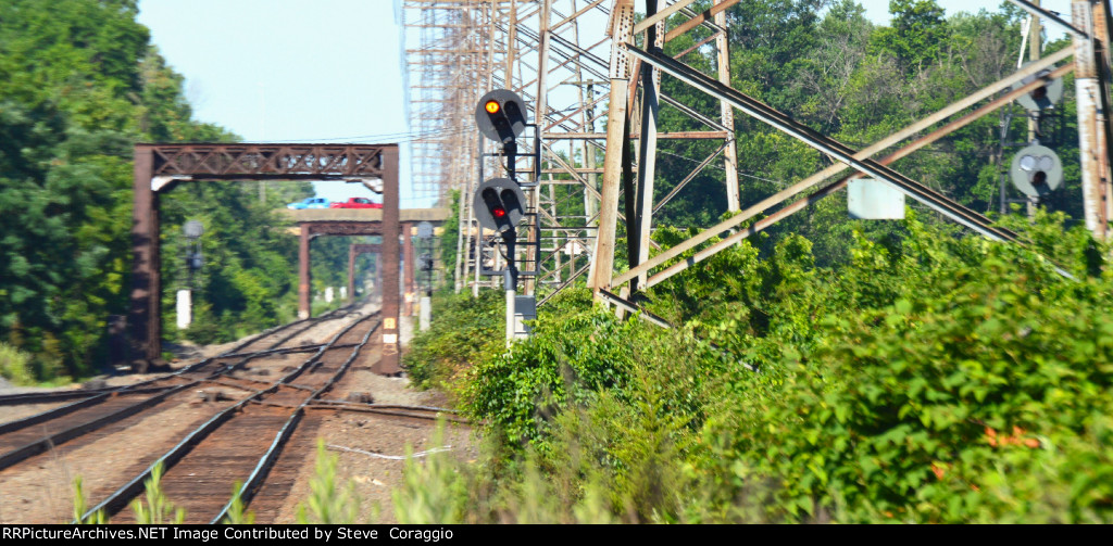 Second 70-300mm Zoom lens shot of Aspect Approach